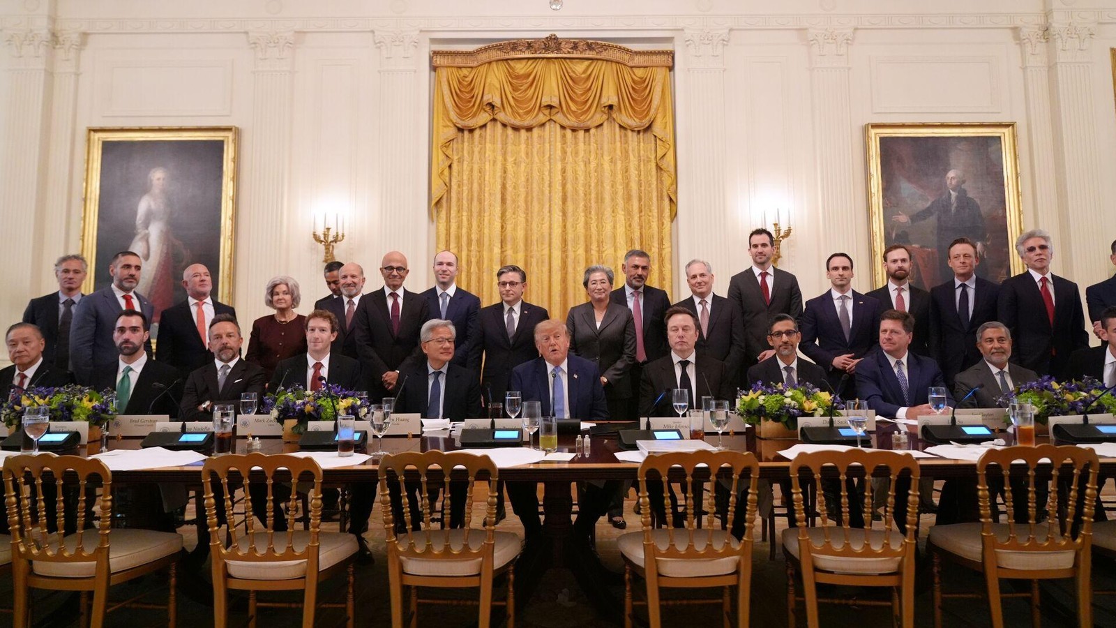 Trump Hosts White House AI Summit, Signs Executive Order Renaming AI to 'Super Intelligence'